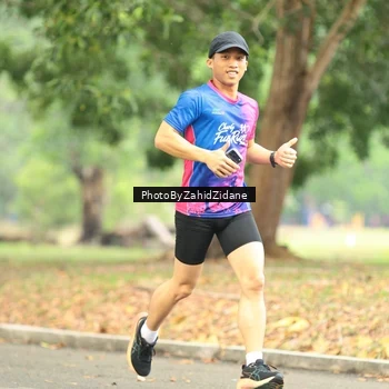 Runner Photo 8130964