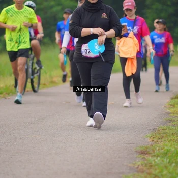 Runner Photo 8130975