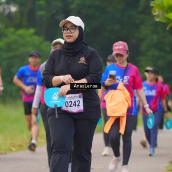 Runner Photo 8130977