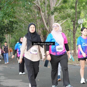 Runner Photo 8131035