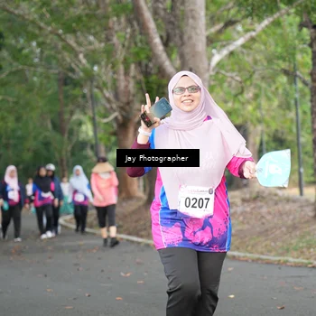 Runner Photo 8131039