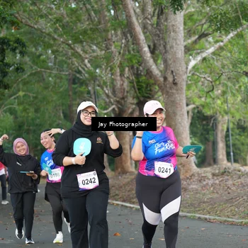 Runner Photo 8131089