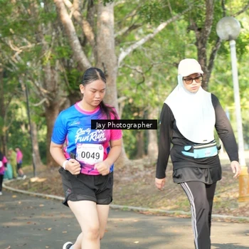 Runner Photo 8131355
