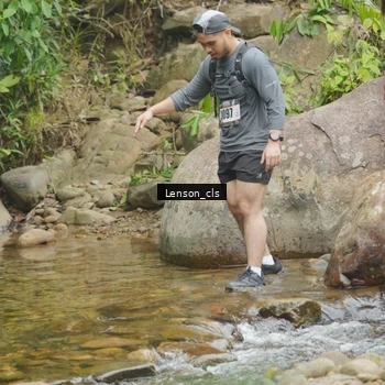 Runner Photo 8131359