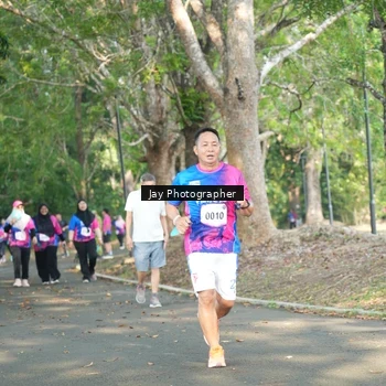 Runner Photo 8131446