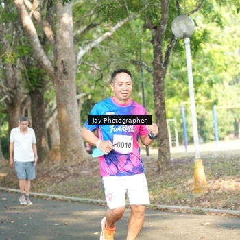 Runner Photo 8131454