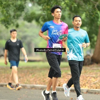 Runner Photo 8131644