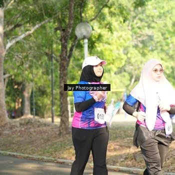 Runner Photo 8131846