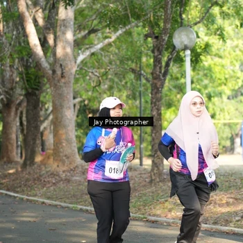 Runner Photo 8131857