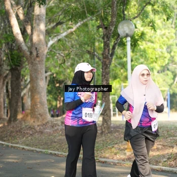 Runner Photo 8131858