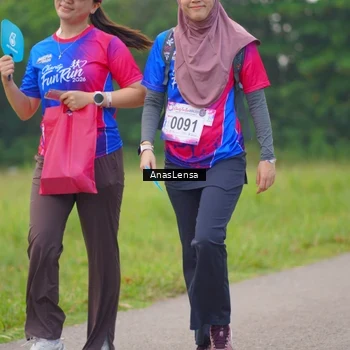 Runner Photo 8131863