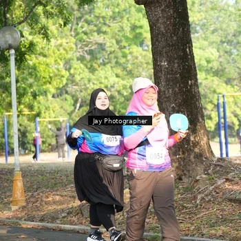 Runner Photo 8131893