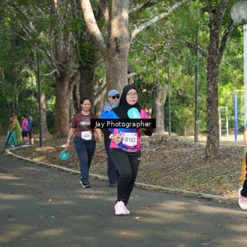 Runner Photo 8131900