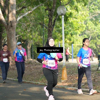 Runner Photo 8131901