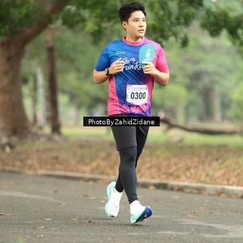 Runner Photo 8131937