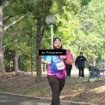 Runner Photo 8131949