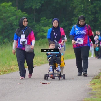 Runner Photo 8131995
