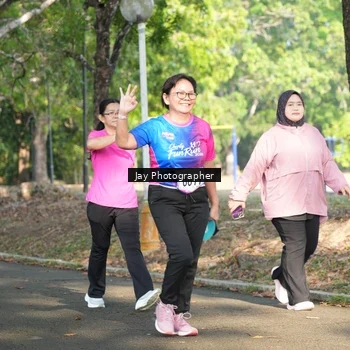 Runner Photo 8132001