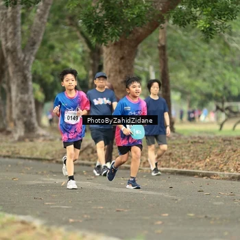 Runner Photo 8132042