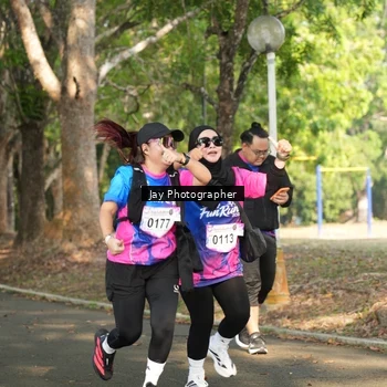 Runner Photo 8132085