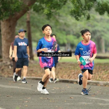Runner Photo 8132092