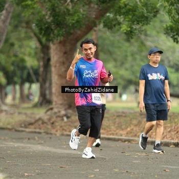 Runner Photo 8132203