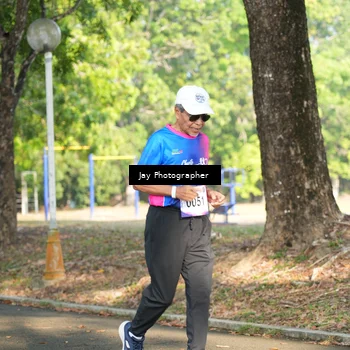 Runner Photo 8132242