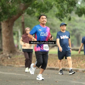 Runner Photo 8132304