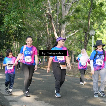 Runner Photo 8132359