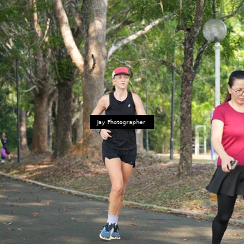 Runner Photo 8132360