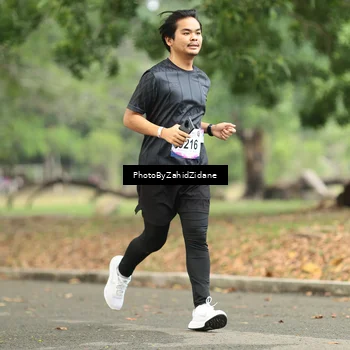 Runner Photo 8132393
