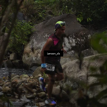 Runner Photo 8132417
