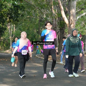 Runner Photo 8132446