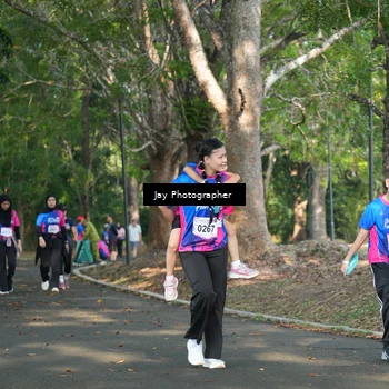 Runner Photo 8132457