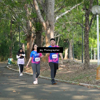 Runner Photo 8132649