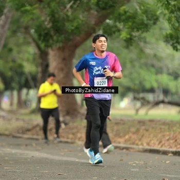 Runner Photo 8132719