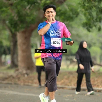 Runner Photo 8132753