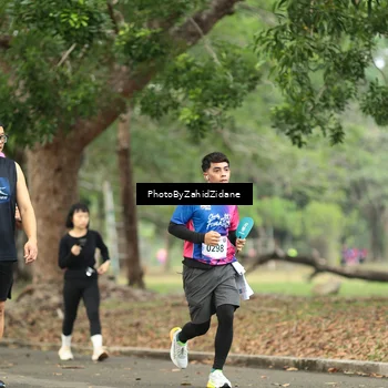 Runner Photo 8132762