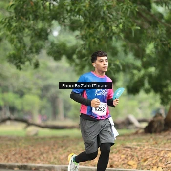 Runner Photo 8132770