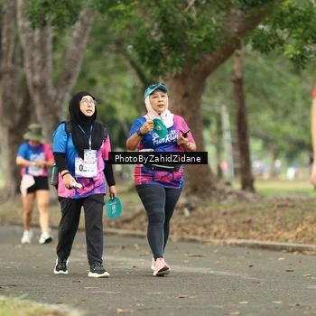 Runner Photo 8132771