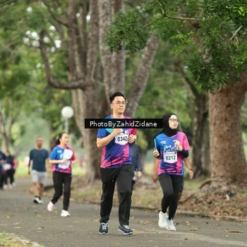 Runner Photo 8132798