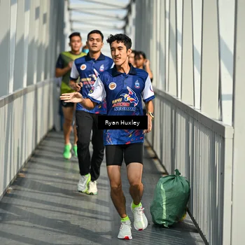 Runner Photo 8132825