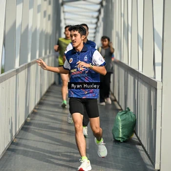 Runner Photo 8132837
