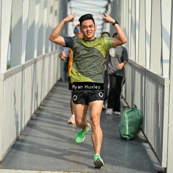 Runner Photo 8132843