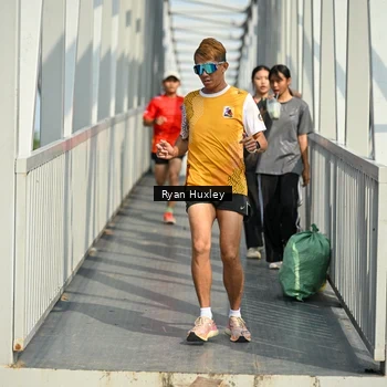 Runner Photo 8132847