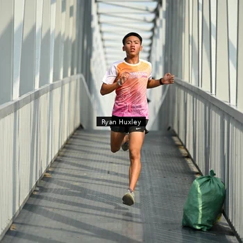 Runner Photo 8132860