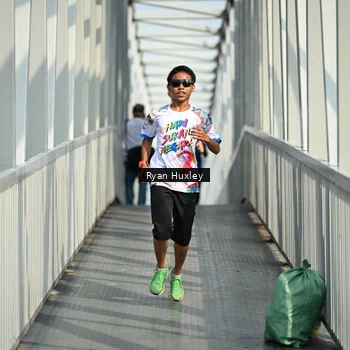 Runner Photo 8132881