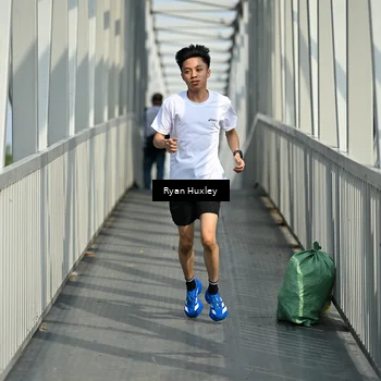 Runner Photo 8132889