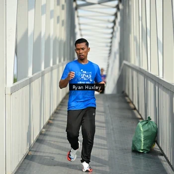 Runner Photo 8132902