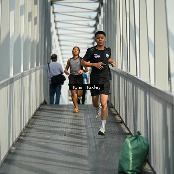Runner Photo 8132909